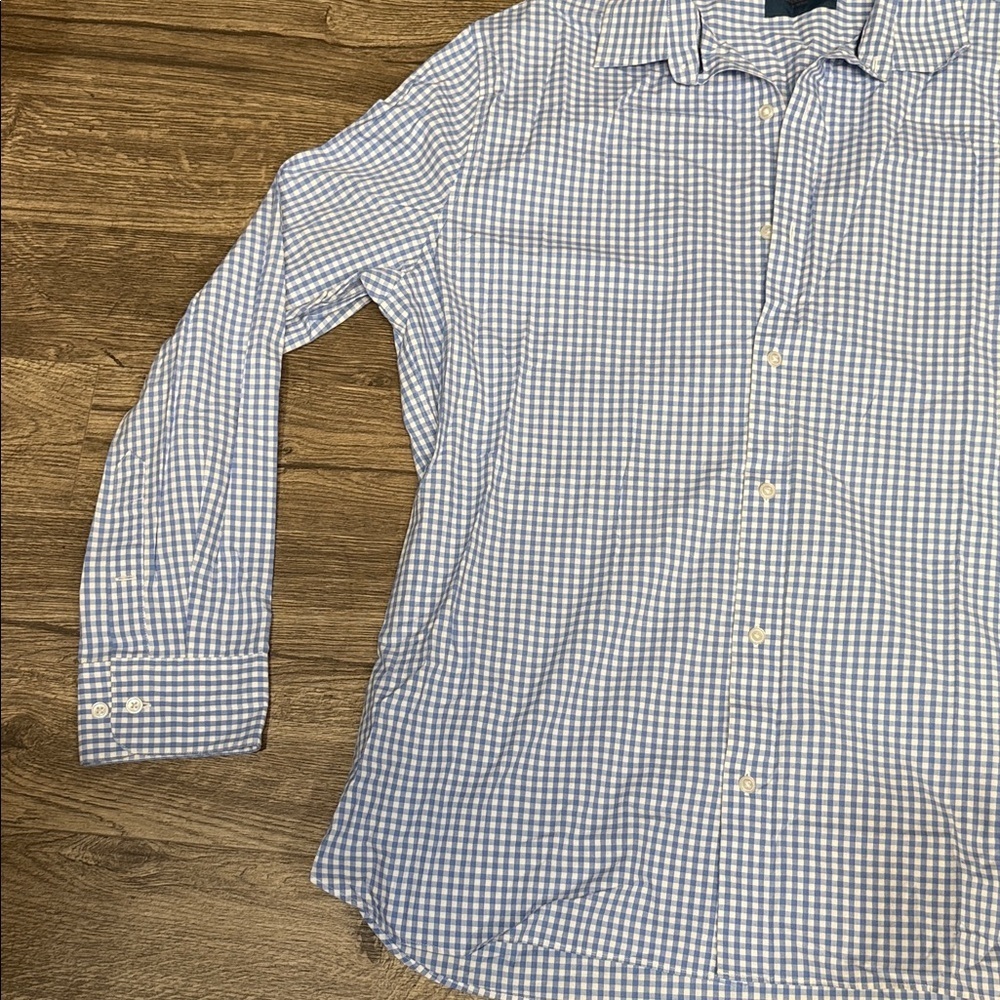 Fairland Men’s Blue and White Checkered Casual Shirt - Picture 5 of 10
